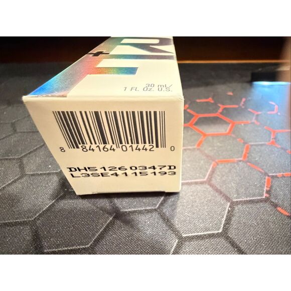 Rodan + Fields Total RF Serum - Picture 5 of 6